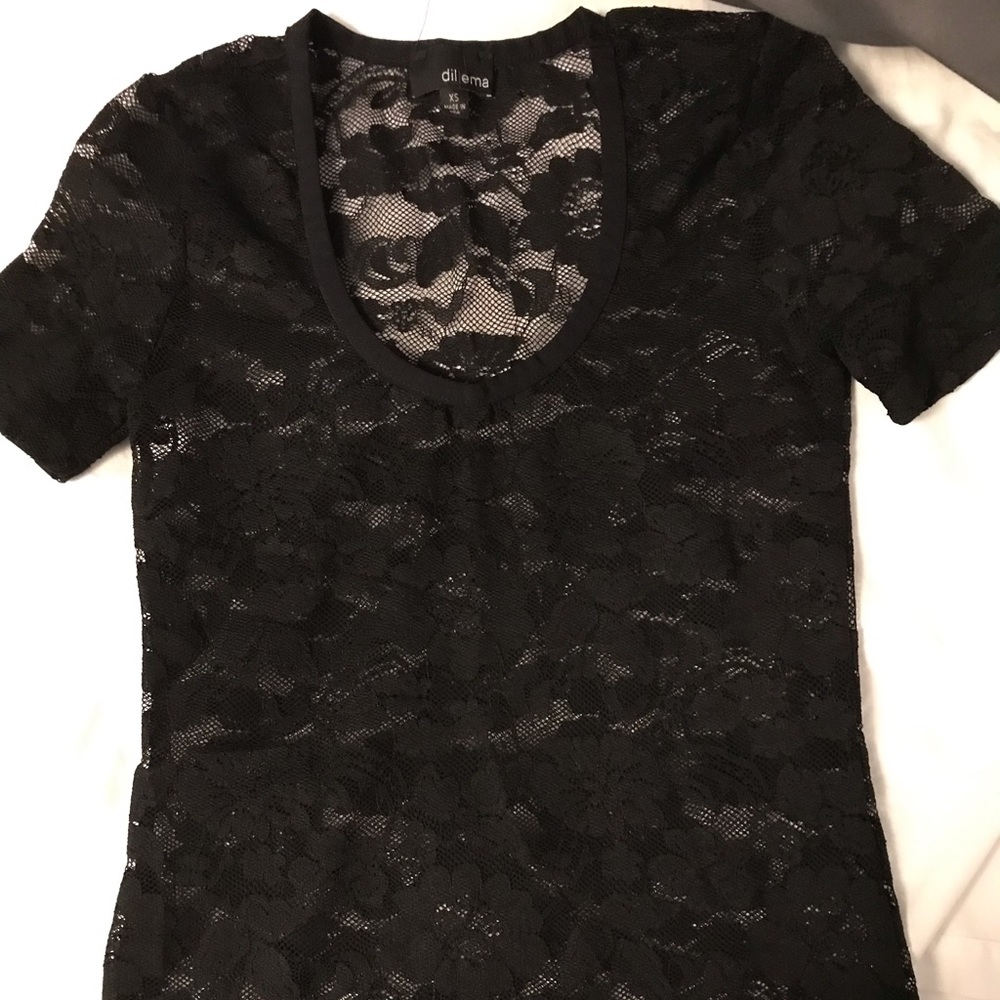 Dilemma black lace top